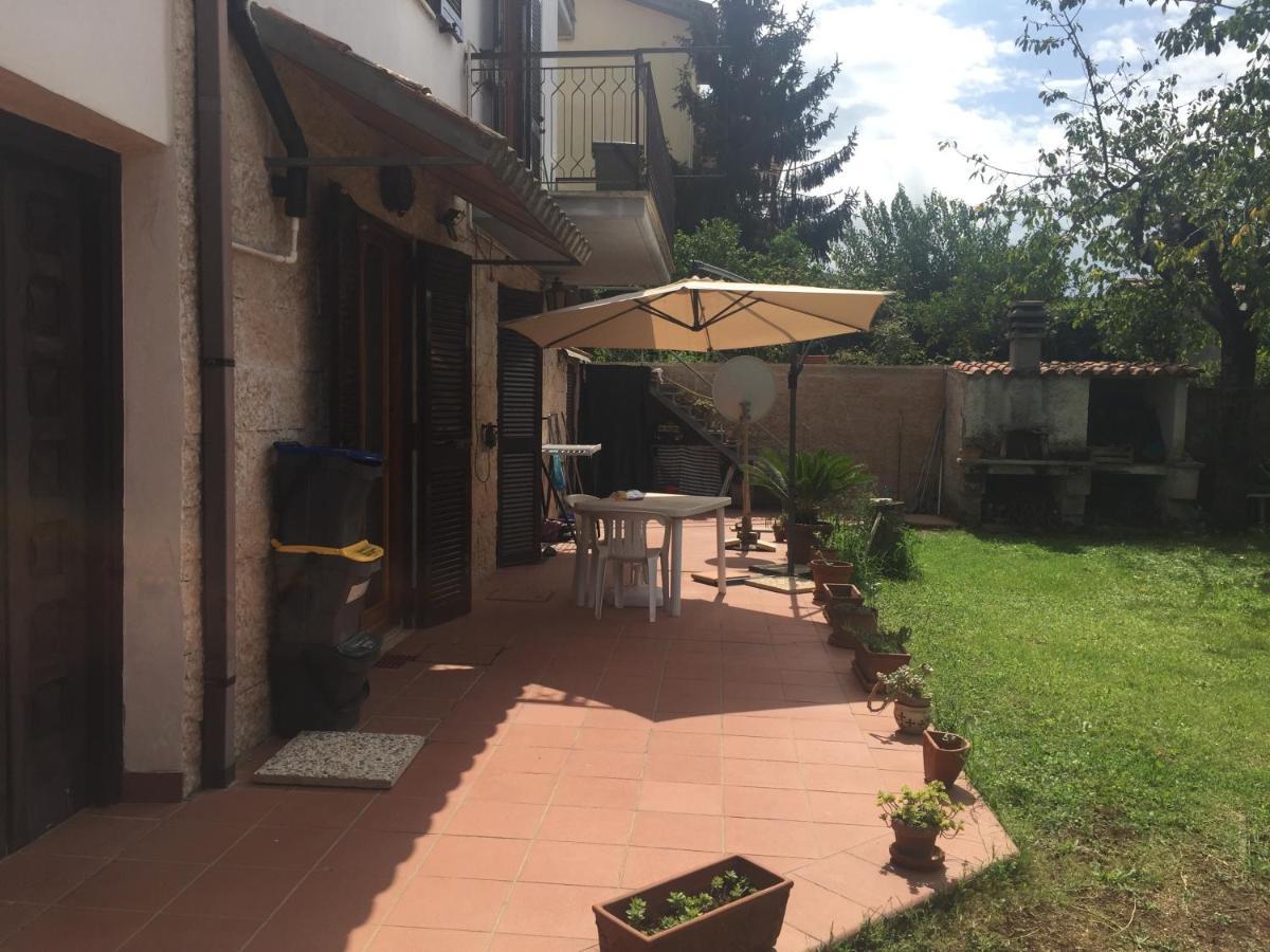 Appartamento Con Giardino A Selcetta Vicino Campus Biomedico Exterior foto